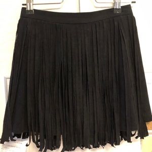 BB DAKOTA fringe skirt